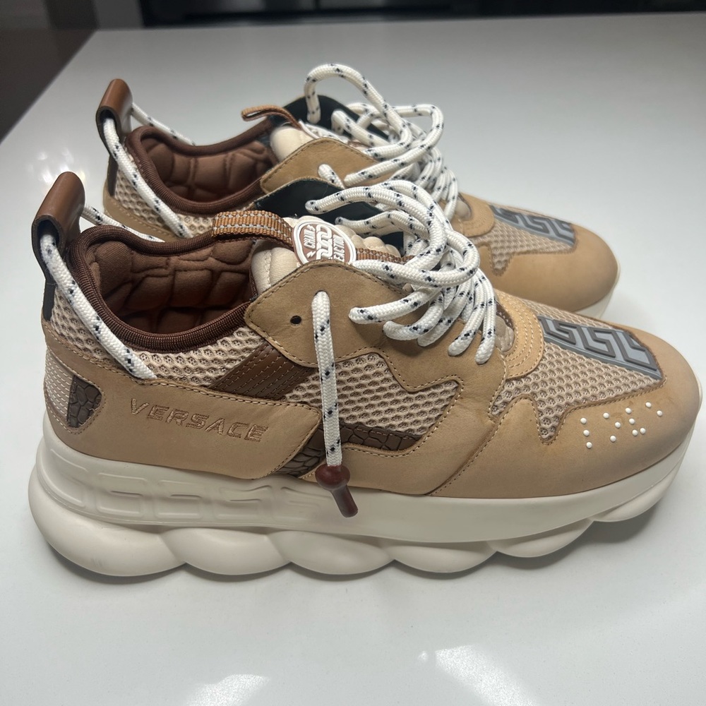 Versace chain reaction sneaker size 42